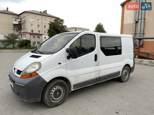 Білий Рено Трафік, об'ємом двигуна 1.9 л та пробігом 344 тис. км за 5600 $, фото 4 на Automoto.ua