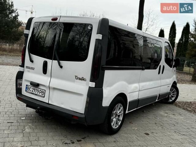 Белый Рено Трафик, объемом двигателя 1.87 л и пробегом 281 тыс. км за 5850 $, фото 21 на Automoto.ua