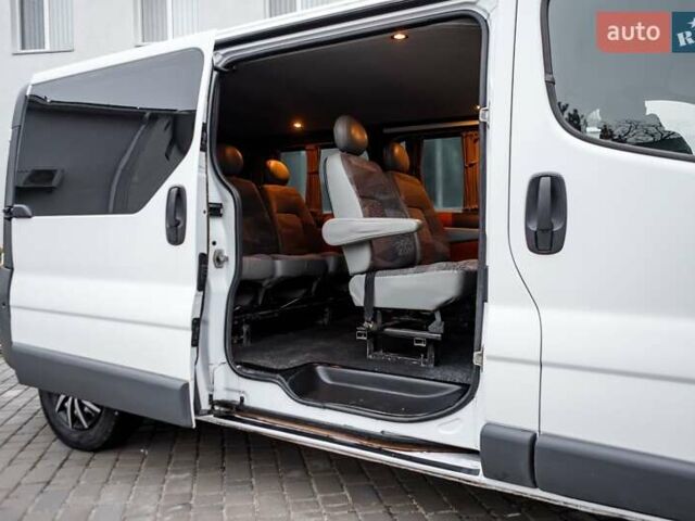 Білий Рено Трафік, об'ємом двигуна 1.87 л та пробігом 301 тис. км за 7700 $, фото 13 на Automoto.ua