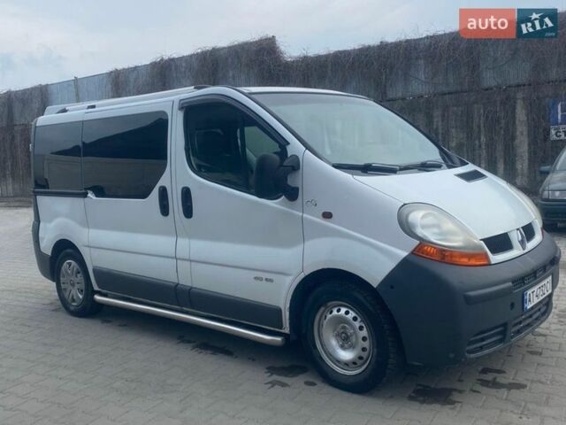 Білий Рено Трафік, об'ємом двигуна 1.9 л та пробігом 100 тис. км за 5700 $, фото 12 на Automoto.ua