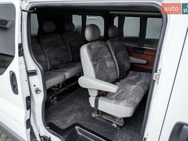 Білий Рено Трафік, об'ємом двигуна 1.87 л та пробігом 301 тис. км за 7700 $, фото 21 на Automoto.ua