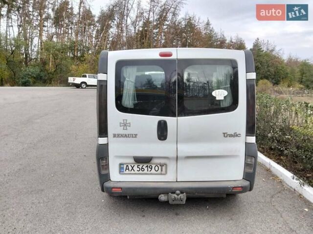 Білий Рено Трафік, об'ємом двигуна 1.9 л та пробігом 542 тис. км за 7300 $, фото 1 на Automoto.ua