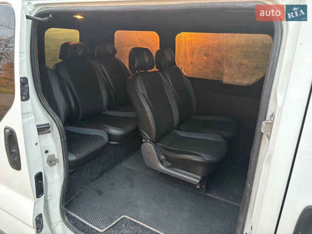 Белый Рено Трафик, объемом двигателя 1.87 л и пробегом 490 тыс. км за 7200 $, фото 11 на Automoto.ua