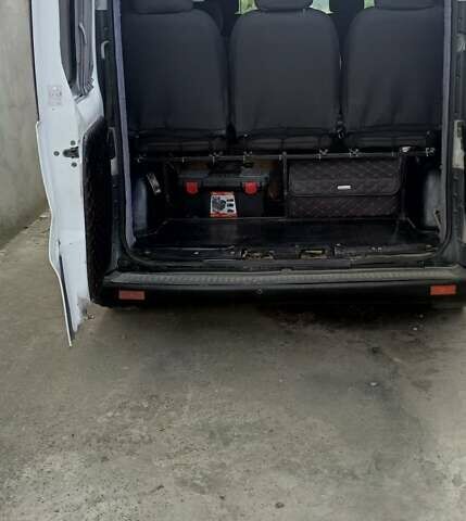 Білий Рено Трафік, об'ємом двигуна 1.87 л та пробігом 205 тис. км за 7100 $, фото 2 на Automoto.ua