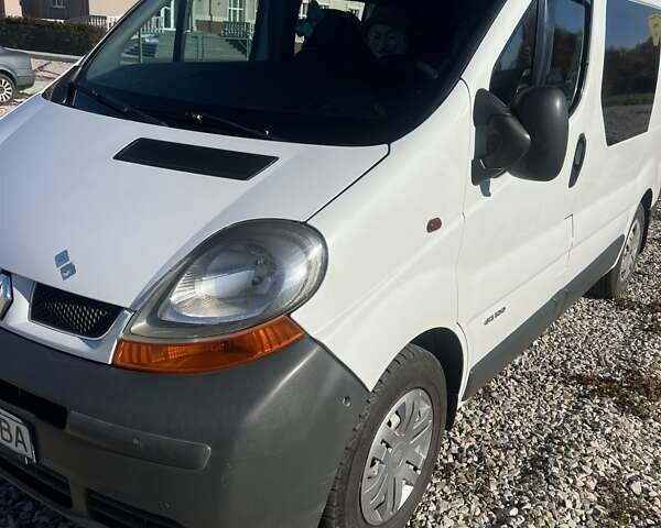 Белый Рено Трафик, объемом двигателя 1.87 л и пробегом 430 тыс. км за 6800 $, фото 7 на Automoto.ua