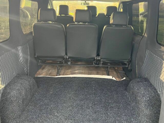 Білий Рено Трафік, об'ємом двигуна 1.9 л та пробігом 373 тис. км за 5700 $, фото 6 на Automoto.ua