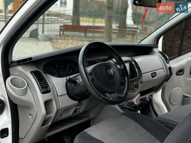 Белый Рено Трафик, объемом двигателя 1.87 л и пробегом 281 тыс. км за 5850 $, фото 23 на Automoto.ua