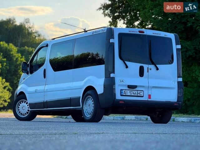Белый Рено Трафик, объемом двигателя 1.9 л и пробегом 308 тыс. км за 6200 $, фото 1 на Automoto.ua