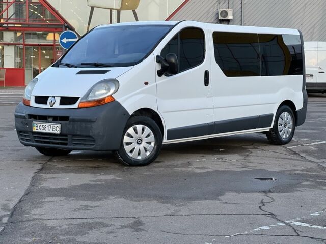Белый Рено Трафик, объемом двигателя 1.9 л и пробегом 350 тыс. км за 7019 $, фото 6 на Automoto.ua