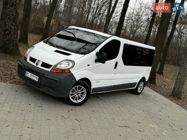 Белый Рено Трафик, объемом двигателя 1.87 л и пробегом 281 тыс. км за 5850 $, фото 4 на Automoto.ua