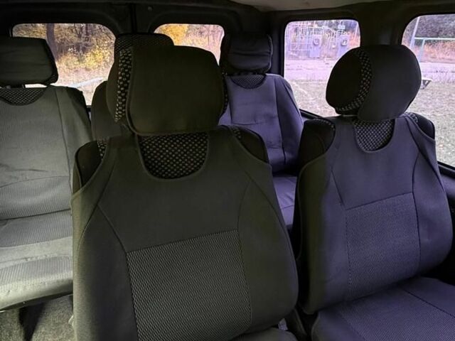 Белый Рено Трафик, объемом двигателя 1.9 л и пробегом 397 тыс. км за 8000 $, фото 13 на Automoto.ua