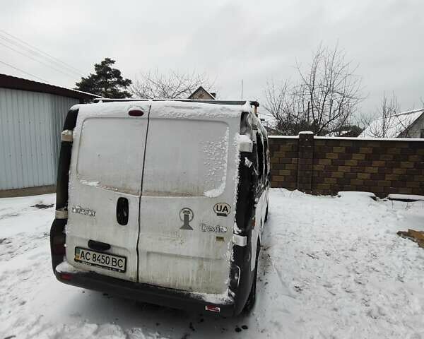 Білий Рено Трафік, об'ємом двигуна 1.9 л та пробігом 350 тис. км за 3800 $, фото 2 на Automoto.ua