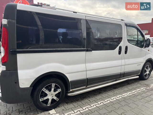 Белый Рено Трафик, объемом двигателя 1.9 л и пробегом 312 тыс. км за 7550 $, фото 11 на Automoto.ua