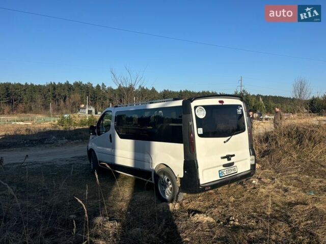 Білий Рено Трафік, об'ємом двигуна 2.46 л та пробігом 425 тис. км за 6899 $, фото 9 на Automoto.ua