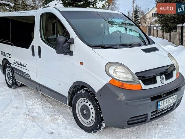 Білий Рено Трафік, об'ємом двигуна 1.87 л та пробігом 304 тис. км за 5650 $, фото 3 на Automoto.ua