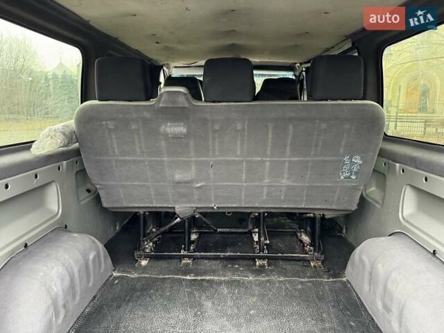 Белый Рено Трафик, объемом двигателя 1.87 л и пробегом 281 тыс. км за 5850 $, фото 40 на Automoto.ua
