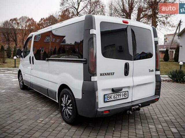 Білий Рено Трафік, об'ємом двигуна 1.87 л та пробігом 301 тис. км за 7700 $, фото 5 на Automoto.ua