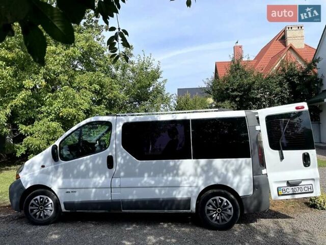Рено Трафик 2004 в Черновцах на Automoto.ua Белый Рено Трафик, объемом двигателя 1.87 л и пробегом 456 тыс. км за 4500 $, фото 10 на Automoto.ua