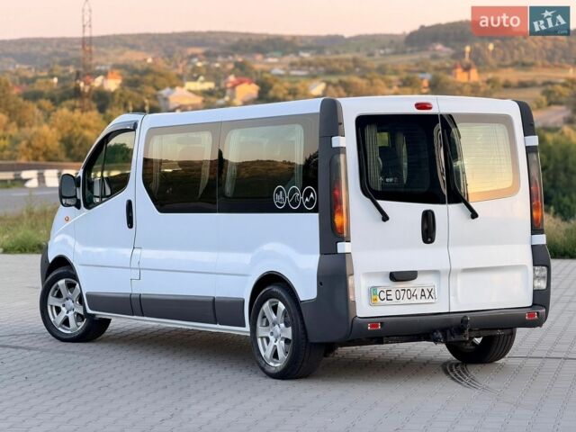 Белый Рено Трафик, объемом двигателя 1.9 л и пробегом 436 тыс. км за 6950 $, фото 10 на Automoto.ua