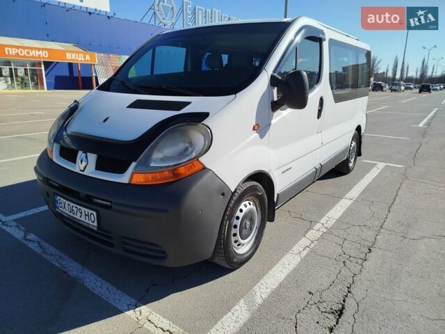 Білий Рено Трафік, об'ємом двигуна 1.87 л та пробігом 303 тис. км за 7600 $, фото 6 на Automoto.ua
