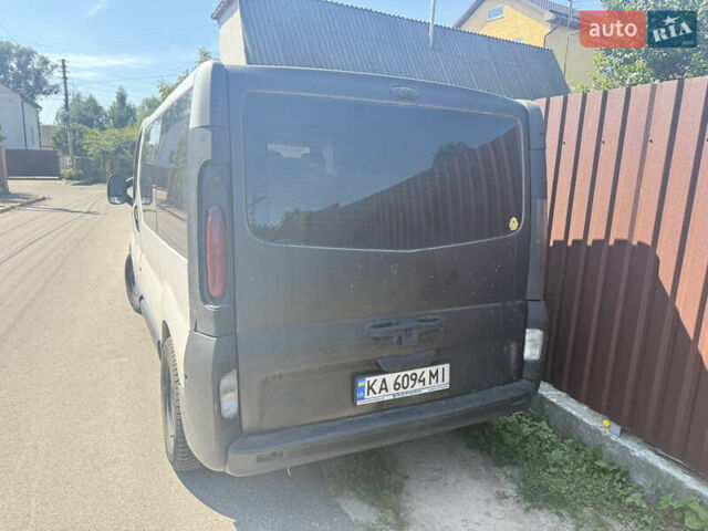 Білий Рено Трафік, об'ємом двигуна 1.87 л та пробігом 320 тис. км за 5400 $, фото 4 на Automoto.ua