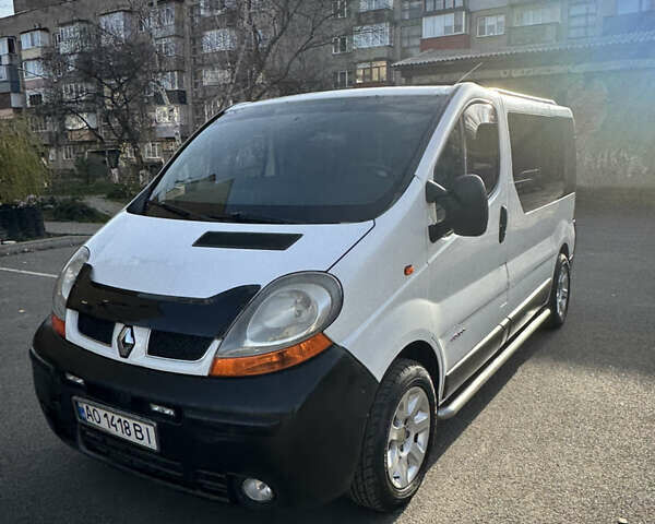 Білий Рено Трафік, об'ємом двигуна 1.87 л та пробігом 280 тис. км за 7300 $, фото 10 на Automoto.ua