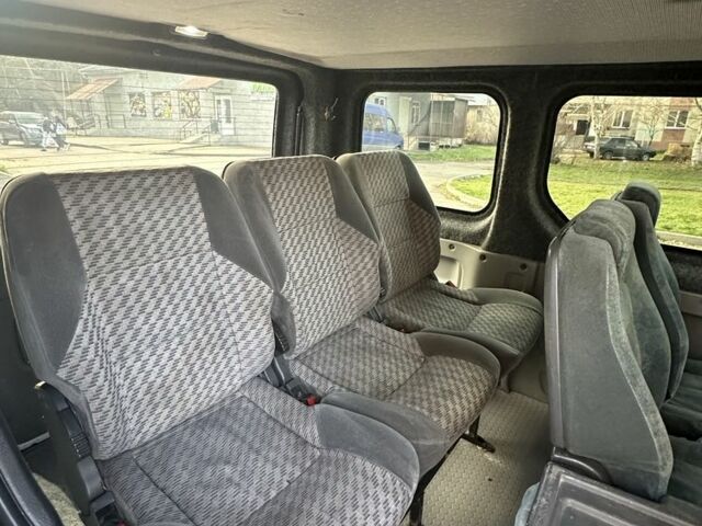 Белый Рено Трафик, объемом двигателя 1.9 л и пробегом 280 тыс. км за 7300 $, фото 16 на Automoto.ua