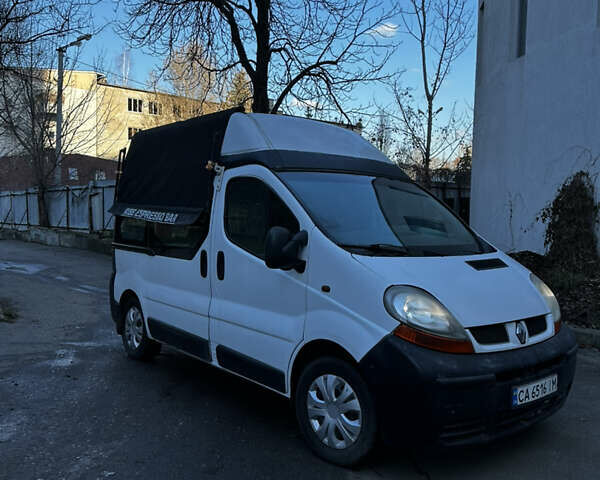 Белый Рено Трафик, объемом двигателя 1.87 л и пробегом 300 тыс. км за 6200 $, фото 21 на Automoto.ua