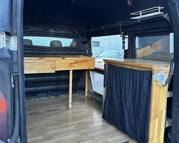 Белый Рено Трафик, объемом двигателя 1.87 л и пробегом 300 тыс. км за 6200 $, фото 14 на Automoto.ua