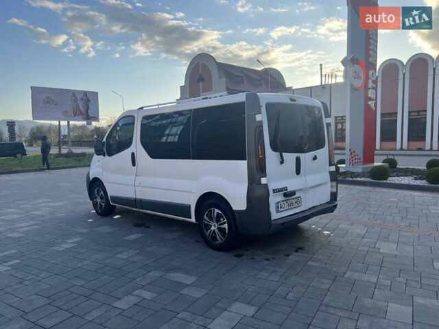 Белый Рено Трафик, объемом двигателя 1.87 л и пробегом 550 тыс. км за 5999 $, фото 14 на Automoto.ua