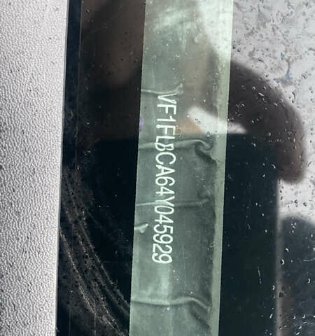 Белый Рено Трафик, объемом двигателя 1.87 л и пробегом 265 тыс. км за 6200 $, фото 26 на Automoto.ua