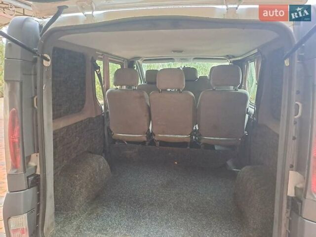 Белый Рено Трафик, объемом двигателя 1.9 л и пробегом 329 тыс. км за 6500 $, фото 12 на Automoto.ua