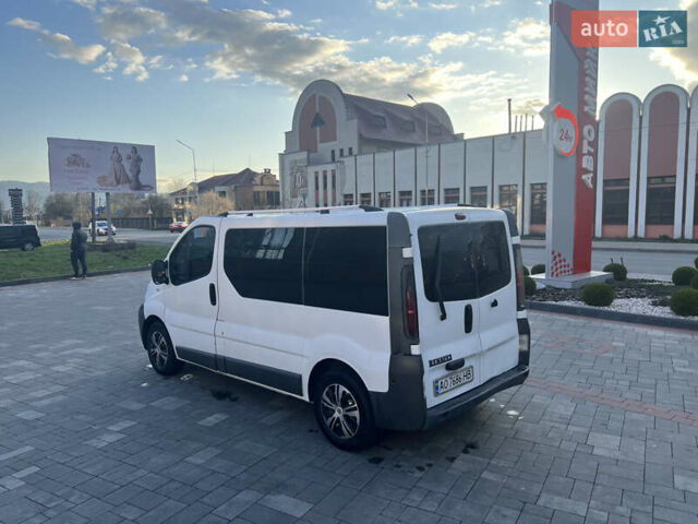 Белый Рено Трафик, объемом двигателя 1.87 л и пробегом 550 тыс. км за 5999 $, фото 9 на Automoto.ua