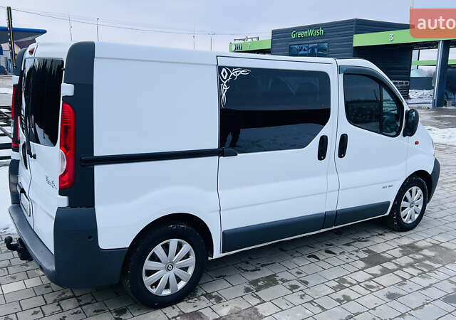 Белый Рено Трафик, объемом двигателя 1.9 л и пробегом 356 тыс. км за 5500 $, фото 14 на Automoto.ua