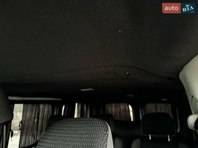 Белый Рено Трафик, объемом двигателя 1.9 л и пробегом 347 тыс. км за 7300 $, фото 44 на Automoto.ua