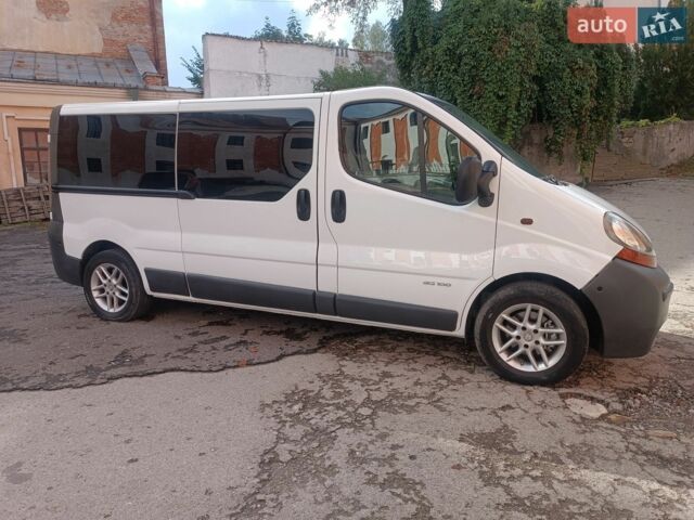 Белый Рено Трафик, объемом двигателя 1.9 л и пробегом 219 тыс. км за 8950 $, фото 46 на Automoto.ua