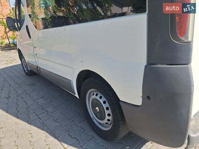 Білий Рено Трафік, об'ємом двигуна 1.87 л та пробігом 310 тис. км за 4200 $, фото 8 на Automoto.ua