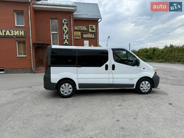 Белый Рено Трафик, объемом двигателя 1.87 л и пробегом 380 тыс. км за 7555 $, фото 10 на Automoto.ua