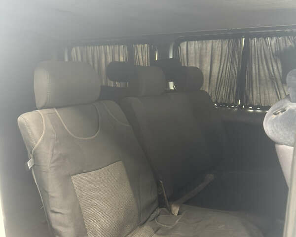 Белый Рено Трафик, объемом двигателя 1.87 л и пробегом 280 тыс. км за 5950 $, фото 7 на Automoto.ua