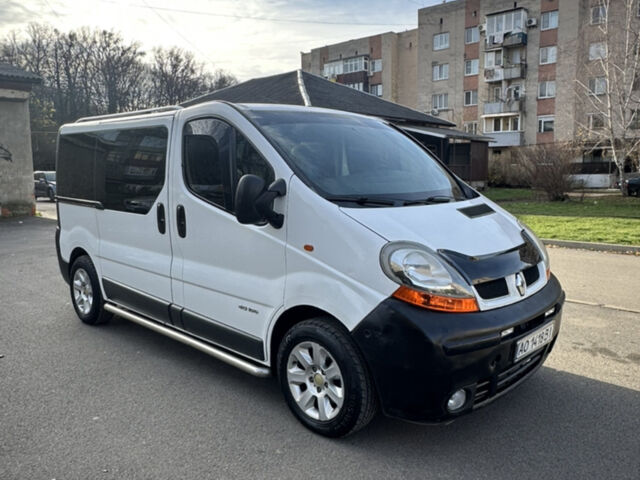 Білий Рено Трафік, об'ємом двигуна 1.87 л та пробігом 280 тис. км за 8500 $, фото 8 на Automoto.ua