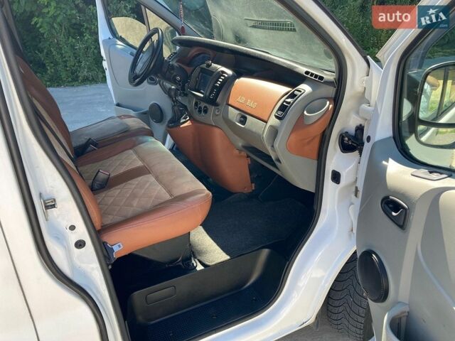 Білий Рено Трафік, об'ємом двигуна 1.87 л та пробігом 222 тис. км за 6650 $, фото 22 на Automoto.ua