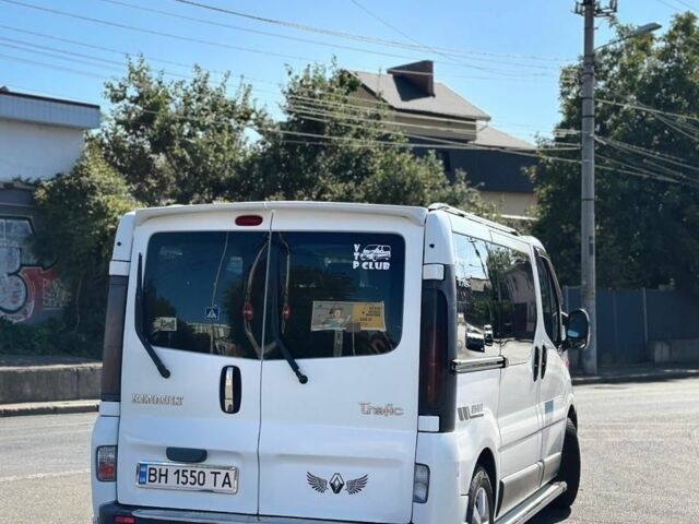 Білий Рено Трафік, об'ємом двигуна 1.9 л та пробігом 400 тис. км за 7500 $, фото 2 на Automoto.ua