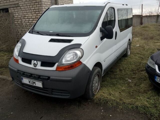 Белый Рено Трафик, объемом двигателя 1.9 л и пробегом 357 тыс. км за 7000 $, фото 7 на Automoto.ua