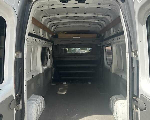 Белый Рено Трафик, объемом двигателя 1.87 л и пробегом 284 тыс. км за 7400 $, фото 19 на Automoto.ua