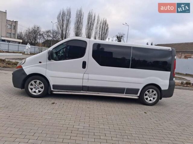 Білий Рено Трафік, об'ємом двигуна 1.87 л та пробігом 260 тис. км за 8200 $, фото 6 на Automoto.ua