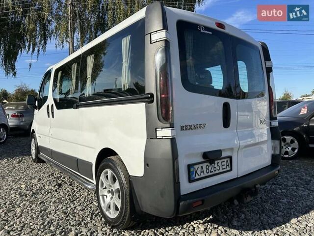 Білий Рено Трафік, об'ємом двигуна 1.9 л та пробігом 390 тис. км за 7700 $, фото 9 на Automoto.ua
