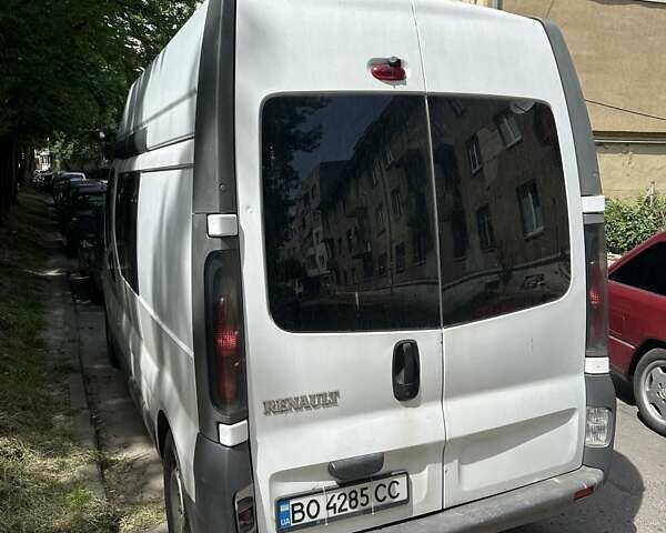 Белый Рено Трафик, объемом двигателя 1.87 л и пробегом 284 тыс. км за 7400 $, фото 11 на Automoto.ua