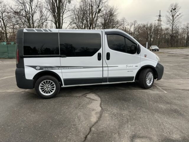 Білий Рено Трафік, об'ємом двигуна 1.9 л та пробігом 285 тис. км за 7350 $, фото 4 на Automoto.ua