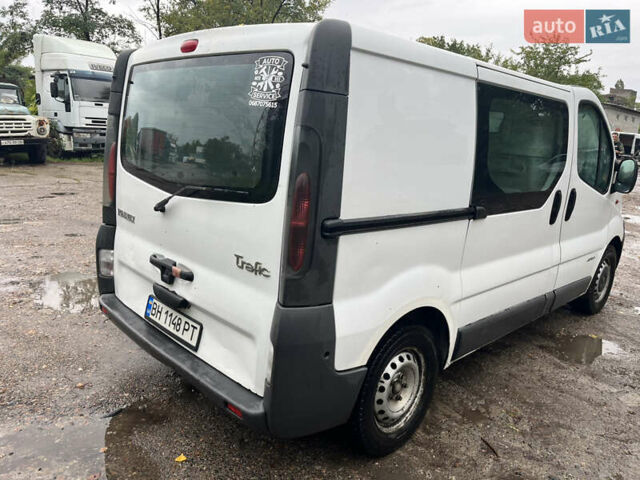 Білий Рено Трафік, об'ємом двигуна 1.87 л та пробігом 475 тис. км за 5500 $, фото 5 на Automoto.ua