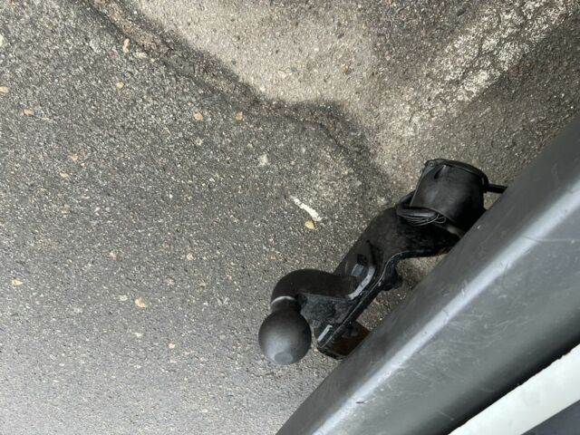 Білий Рено Трафік, об'ємом двигуна 1.9 л та пробігом 285 тис. км за 7350 $, фото 10 на Automoto.ua